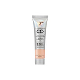 Botella de IT Cosmetics CC+ Travel en tono Claro Frío, acabado natural.