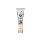 IT Cosmetics CC+ Cream Travel en botella de viaje, fácil de transportar.