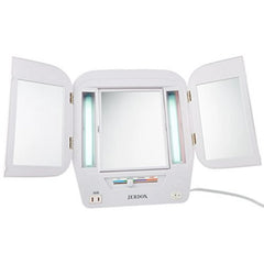 JERDON outer mirrors on a tri-fold design provide additional viewing angles.