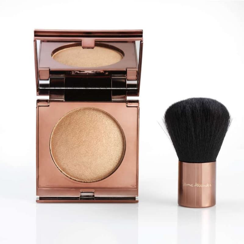Jerome Alexander Magic Minerals Bronceado natural con bronceador al horno.