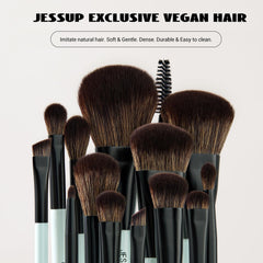 Jessup double-ended concealer brush for precise skin coverage.
