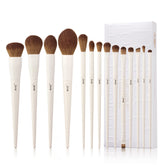 Jessup foundation brush for smooth, even skin-tone application