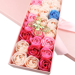 Decoración con rosas de jabón, añade encanto y fragancia sutil a cualquier ambiente.