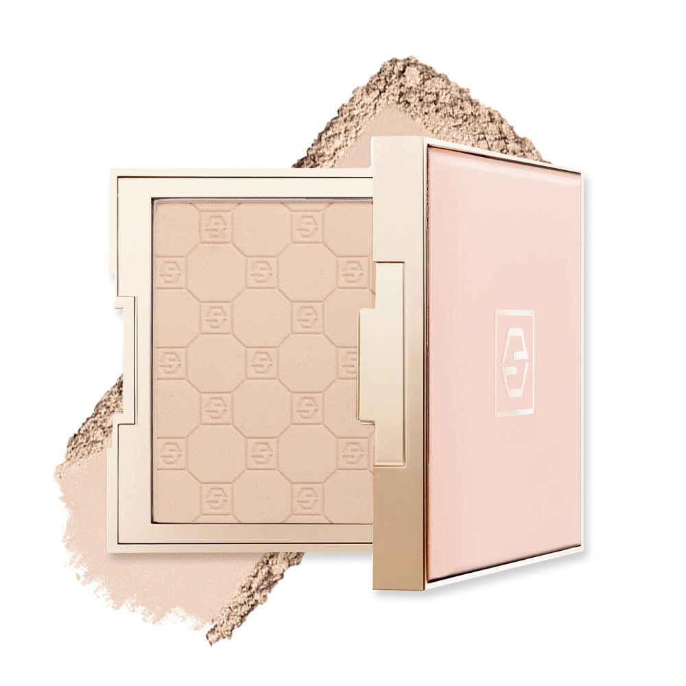 Jouer Soft Focus Hydrate & Setting Powder compact texture with silky matte finish.