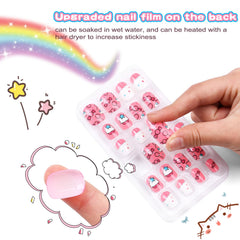 Jsiallye uñas infantiles con nubes, diseño suave para fiestas y tareas.