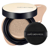 JUNG SAEM MOOL Essential Skin Nuder Cushion bottle close-up with dewy radiance