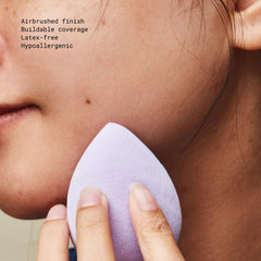 JUNO & Co dual-layer sponge first-layer microfiber reduces absorption by up to 50% for efficient pickup.