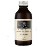 Botella de Karma Organic quitaesmalte sin aroma, para uñas suaves y fortalecidas.