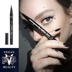 Delineador Trooper Mini de Kat Von D para una aplicación precisa y controlada.