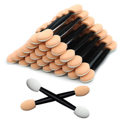 Keepsweat dual-sides eyeshadow applicators provide precise color application with two tips.
