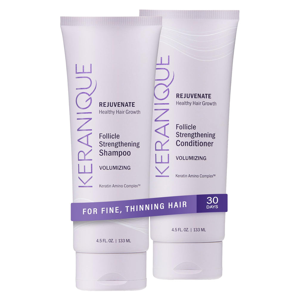 Keranique champú volumen, botella visible, para lograr cabello más grueso y con más cuerpo.