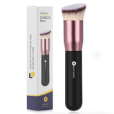 Kingmas angled top foundation brush close-up showing soft bristles for smooth foundation.
