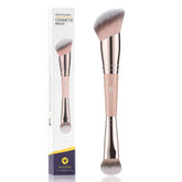 KINGMAS foundation brush double-ended angled for precise contour and seamless foundation application.