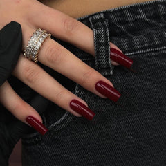 KQueenest burgundy red fake nails in medium coffin for versatile everyday wear.