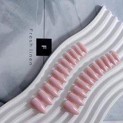 Application step of KQueenest dusty pink press-on nails for quick styling