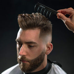 L3 Styling Comb Set features a lightweight ergonomic grip for easy handling.