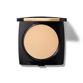 Lancôme Dual Finish compact closed, reveals a natural matte finish that lasts.