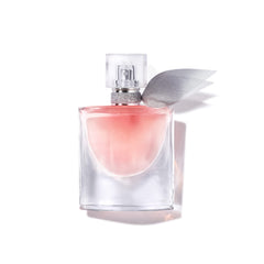 Lancôme La Vie Est Belle EDP iris note bottle glows, ideal for daytime elegance.