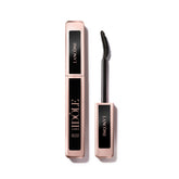 Lancôme Lash Idôle con aplicador curvo 360 cerdas eleva y separa pestañas.