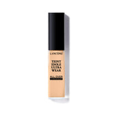 Lancôme Teint Idole concealer tube application for precise, crease-free coverage.