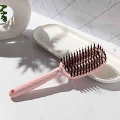 L'ANGE HAIR vented design speeds styling and reduces heat exposure.