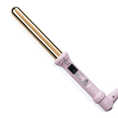 L'ANGE HAIR Ondulé 25mm titanium barrel for smooth, frizz-free curls with lasting shine.