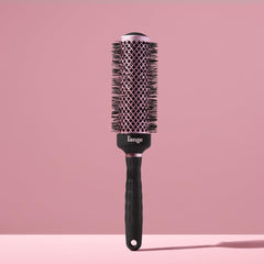 L'ANGE HAIR VolumePro lightweight ergonomic grip for comfortable use