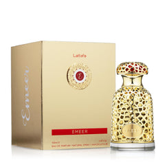 Lattafa Emeer bottle cap close-up emphasizing premium packaging and attention to detail.