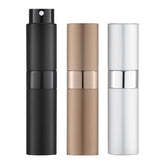 LISAPACK 8ml atomizer in black for on-the-go fragrance application.