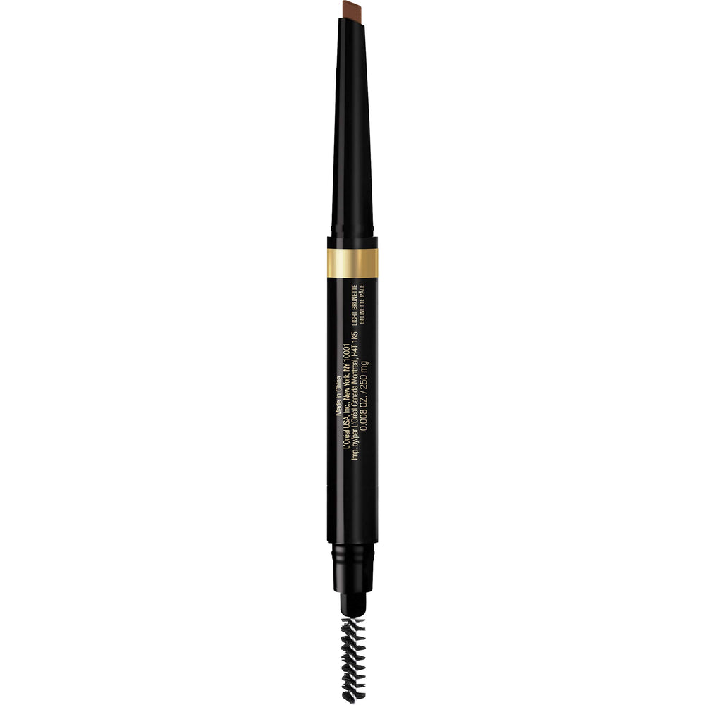 L'Oréal Paris Brow Stylist con punta triangular para definición precisa de cejas.