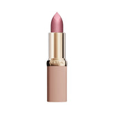 L'Oreal Paris Colour Riche Blurred Matte Rosa Pasión, primer plano de labios con color vibrante y cuidado