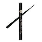 Delineador Haute Precision L'Oreal Paris, punta micro para trazos precisos y definidos.