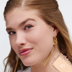 L'Oreal Paris True Match Powder compact blotting shine on the T-zone.