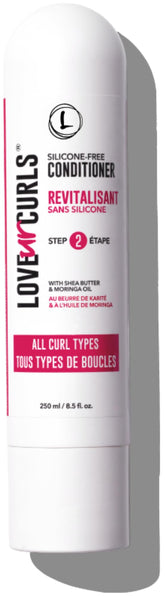 Love Ur Curls Acondicionador: botella vertida, crema suave para desenredar rizos sin fricción.