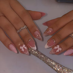 LPOODDNU almond French-tip nails with glossy finish for at-home manicure