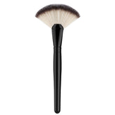 Luxspire fan makeup brush head for seamless blush and powder application.
