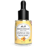 Maccibelle Aceite para Cutículas en envase de vidrio para uso higiénico.