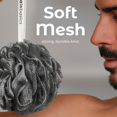 MainBasics loofah hanging rope detail ready for quick drying and hygiene