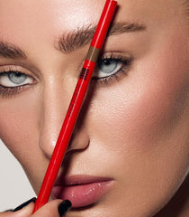 MAKE Nano Brow delineado pelo que define cejas con realismo