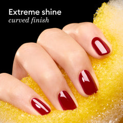 Manucurist Xtrem Flash Top Coat cures instantly under LED or UV lamps.