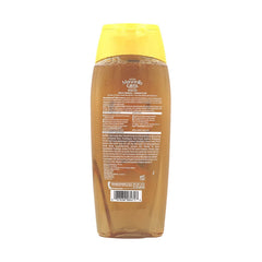 Manzanilla Grisi Shampoo, aplicacion suave, cabello nutrido y protegido.