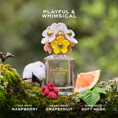 Marc Jacobs Daisy Eau So Fresh cap closeup, showcasing compact travel size for daily use.