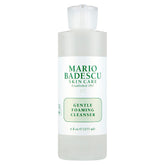 Mario Badescu limpiador facial espumoso suave en botella para piel limpia y fresca.