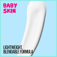 Acabado mate con Maybelline Baby Skin Primer para piel uniforme.