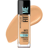 Maybelline Fit Me Matte sin poros, base en botella, acabado mate natural.