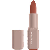 Maybelline Serum Lipstick Scuse Me, aplicacion precisa con bala ergonomica para labios definidos.