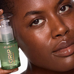 MCoBeauty Grip Primer, aplicación suave sin residuo, rostro listo para base.