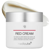 Medicube Red Cream 2.0 en bote, cuidado suave para piel sensible.
