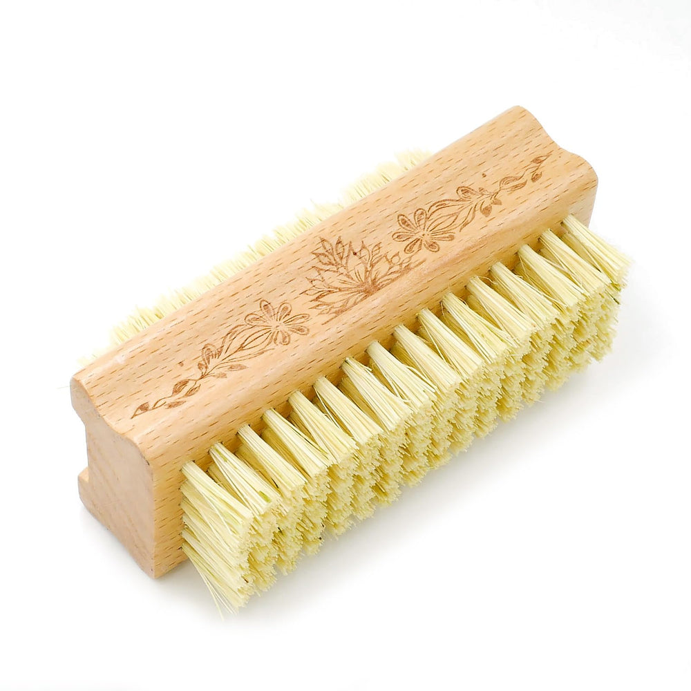 Menesia wooden nail brush with flower design for thorough under-nail cleaning