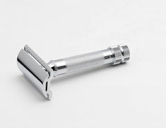 Merkur Mk34c closed comb design for a comfortable, irritation-minimizing shave.